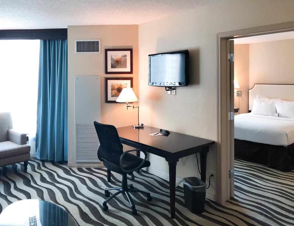 Fort Pontchartrain Detroit, A Wyndham Hotel Экстерьер фото